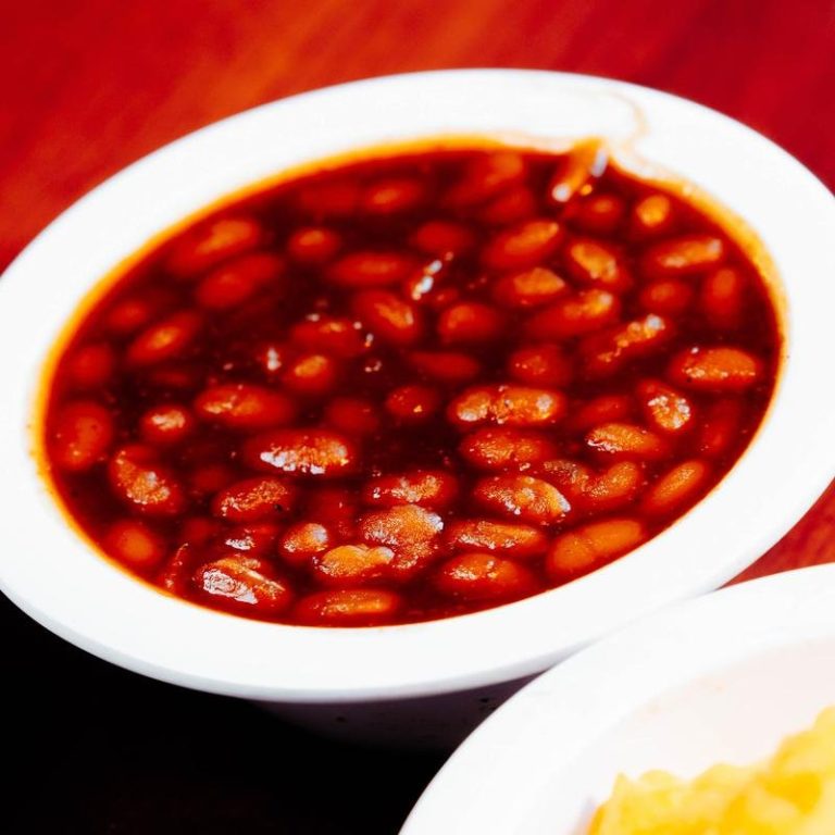 Daddy Vic’s Southern & Soul Food in Louisville, KY
