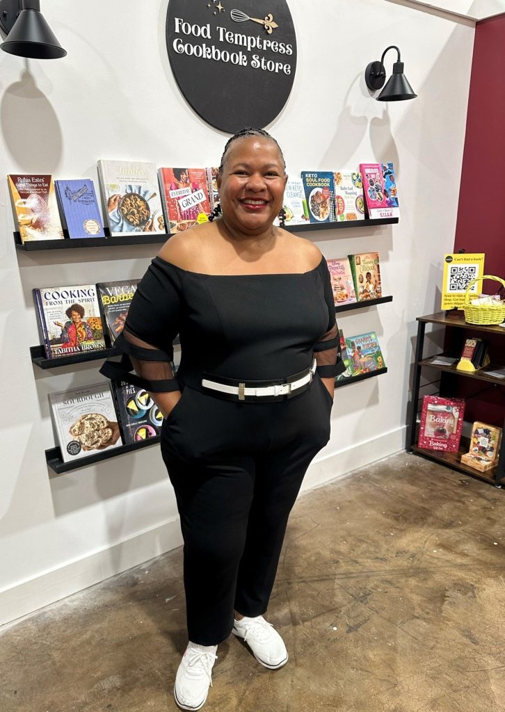 Food Temptress Cookbook Store in Virginia Beach, VA