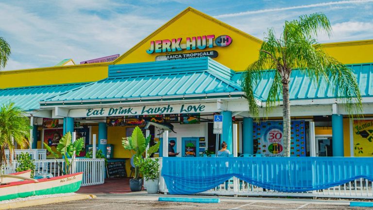 Jerk Hut Island Grille & Beach Club, Tampa, FL