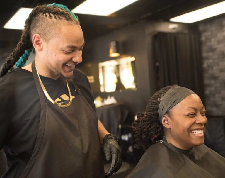 Mr. Naturalz Salon in Renton, WA