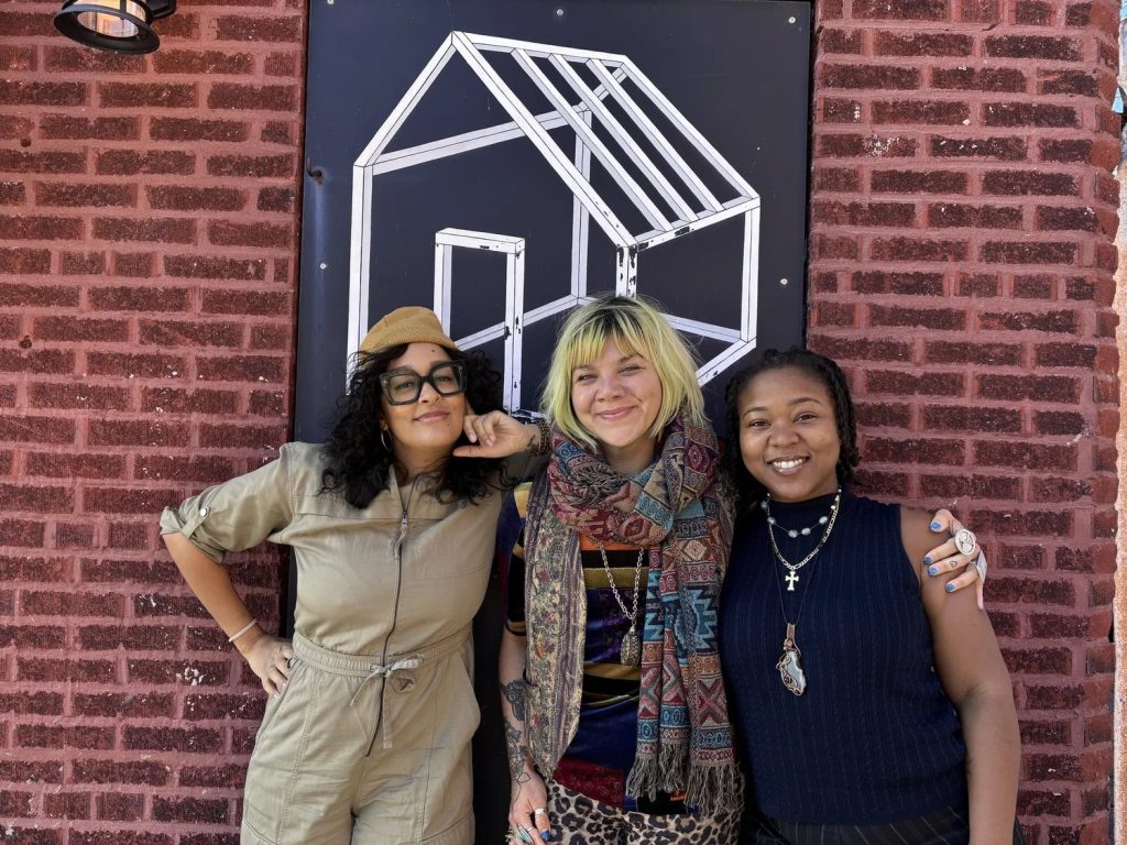 Build Coffee & Books in Chicago, IL