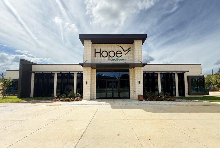 Hope Credit Union (University Boulevard) in Jackson, MS