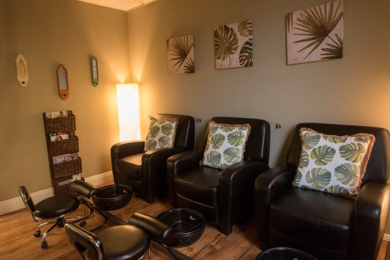 Polizhed Natural Nail Studio, Beachwood, OH