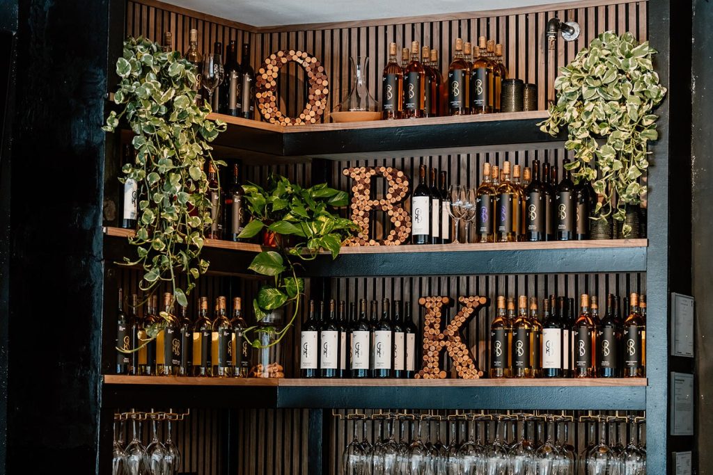 On Blended Knee Winery