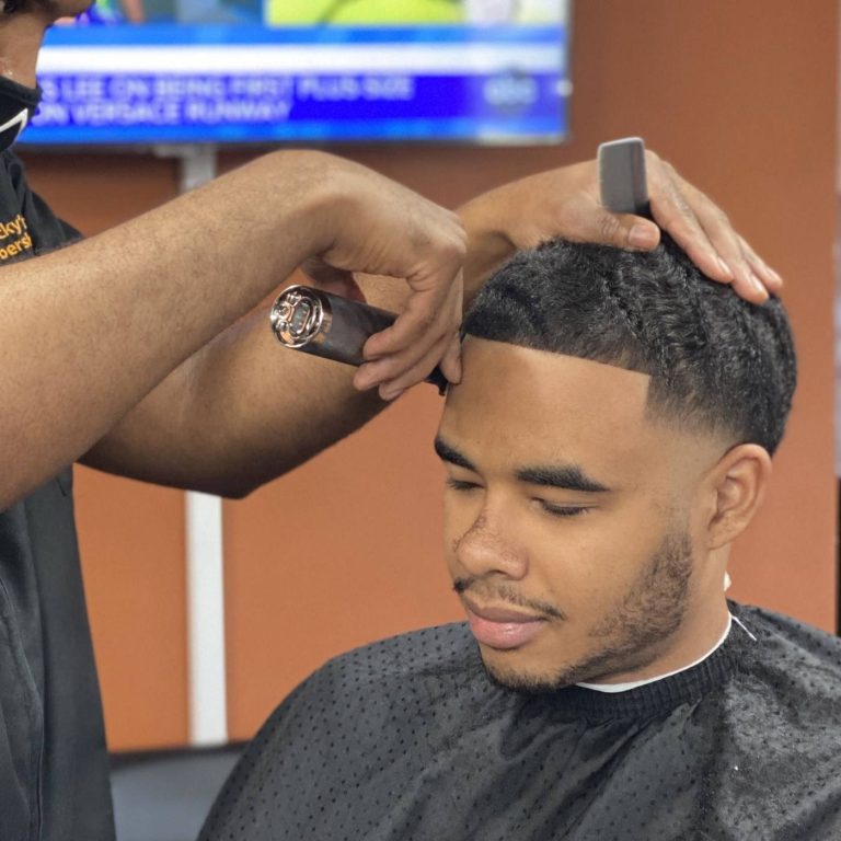 Rocky’s Primetime Barbershop in Atlanta, GA