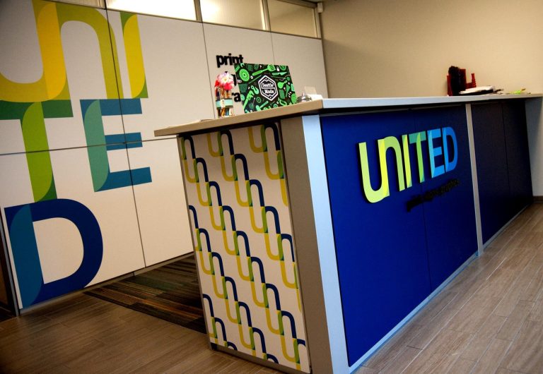 United Print. Signs. Graphics., Kent, WA